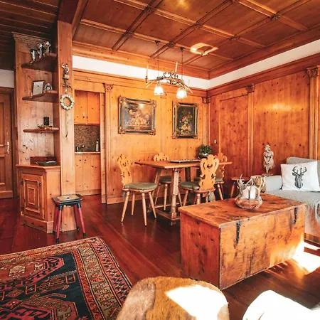 Appartamento Cortina Wood - A Short Walk From The Center *